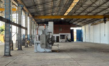 Bodega Alquilo 2.777 M2 / $38 Milones / Acopi Zona Industrial /