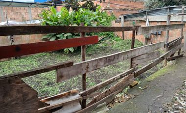 CASA EN VENTA - SIBATE - BARRIO DEL CARMEN