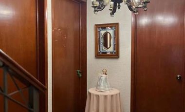 Casa en Venta en Azcapotzalco Col. San Alvaro a 3 minutos Centro Comercial Patio Claveria
