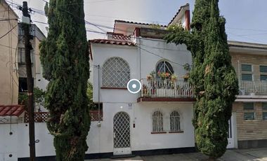 REMATO CASA EN CLAVERIA AZCAPOTZALCO CDMX