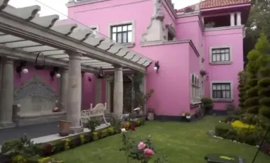 CASA DE LUJO EN REMATE UBICADA EN SANTA CATARINA, COYOACAN, CDMX