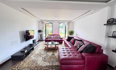 Casa de venta, 4 dormitorios, sector San Gabriel Valle de los Chillos