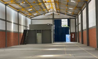 Bodega Alquilo En Acopi 822 M2 / $15.460.000 Acopi Zona Industrial De Yumbo