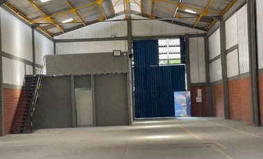 Bodega Alquilo En Acopi 822 M2 / $15.460.000 Acopi Zona Industrial De Yumbo