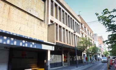 Edificio en Venta en Guadalajara Centro a 3 Cuadras de La Catedral