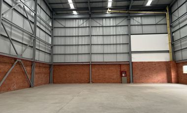 Bodega Alquilo 750 m2 En Conjunto $16.5 Millones Bodega En Conjunto Cerrado