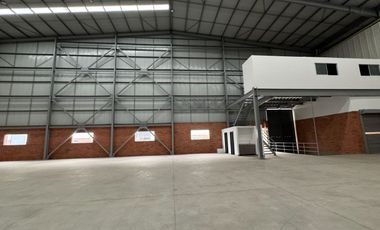 Bodega Alquilo 750 m2 En Conjunto $16.5 Millones Bodega En Conjunto Cerrado