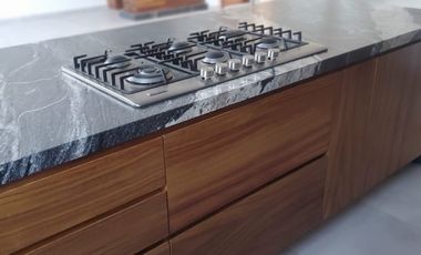 Casa en venta con acabados de lujo con el precio más bajo por m2