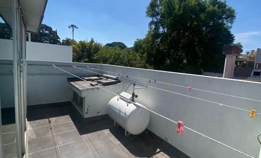 Casa en Venta colonia Jacarandas en coto y con 3 niveles  super precio