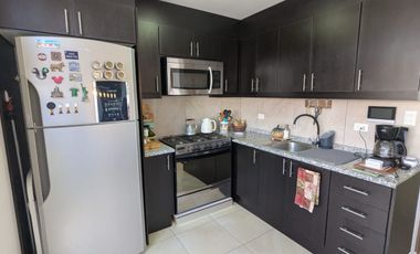 Venta de Casa, 2 Dormitorios, Llano Chico, Ecuador