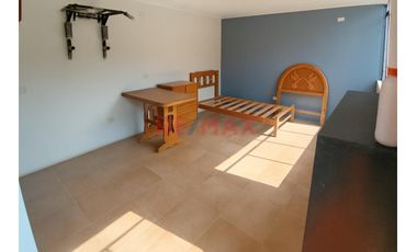 Se Vende Hermosa Casa De 2 Pisos En Ventanilla -Semiamoblada