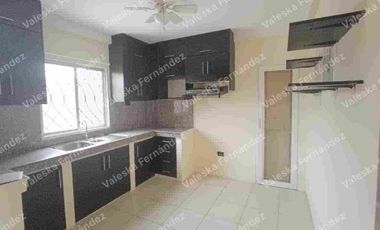 Casa en Villa Club en Venta