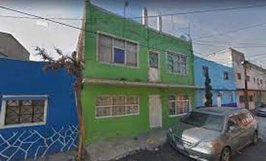 CASA EN REMATE EN SUR 129 #1908 COL RAMOS MILLAN CDMX