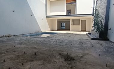 CASA EN VENTA – CHAPULTEPEC COUNTRY