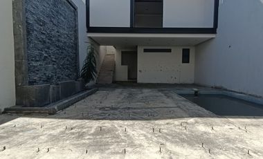 CASA EN VENTA – CHAPULTEPEC COUNTRY