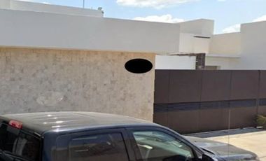 VENTA DE CASA EN MERIDA  FRACC.CUMBRES DE ALTABRISA