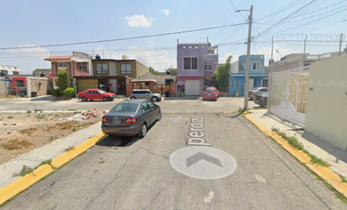 BONITA CASA DE UNA PLANTA EN EL FRACC. EL PPARAISO, PACHUCA. REMATE BANCARIO ¡APROVECHE!