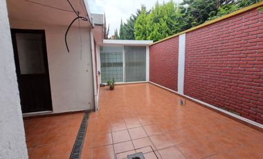 RENTA CASA EN CONDOMINIO BOSQUE DE LOS ENCINOS, FACIL SALIDA A CDMX, CERCA DE LAS OUTLET DE LERMA