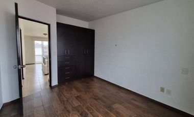 RENTA CASA EN CONDOMINIO BOSQUE DE LOS ENCINOS, FACIL SALIDA A CDMX, CERCA DE LAS OUTLET DE LERMA