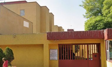 Departamento en Venta en Av Coyuya, Colonia Santa Anita Iztacalco.