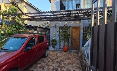 Venden Casa En Calle Primavera Puente Alto