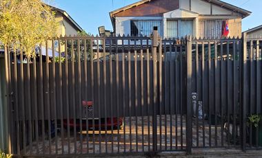 Venden Casa En Calle Primavera Puente Alto