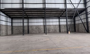 Bodega Alquilo en Conjunto 1.100 M2 / $26.9 Millones Acopi Yumbo /
