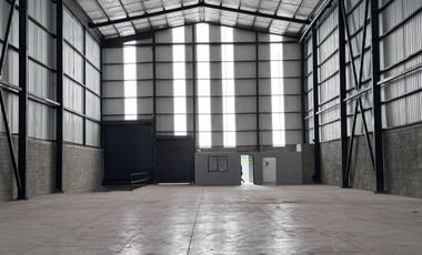 Bodega Alquilo en Conjunto 1.100 M2 / $26.9 Millones Acopi Yumbo /