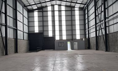 Bodega Alquilo en Conjunto 1.100 M2 / $26.9 Millones Acopi Yumbo /