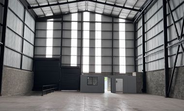 Bodega Alquilo en Conjunto 1.100 M2 / $26.9 Millones Acopi Yumbo /