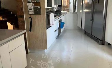 ¡Residencia en Privada Que Lo Tiene Todo. Paseos del Bosque!