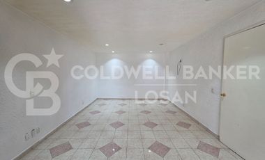 Casa en Renta Satélite, Cto. Oradores