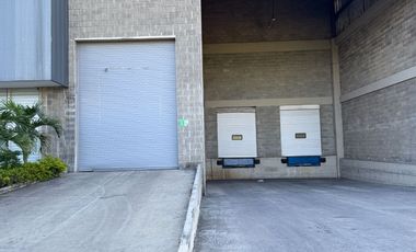 Bodega Alquilo En Conjunto Cerrado / Arroyohondo Yumbo / Área Total Construida 1.870 M2 $48.600.000