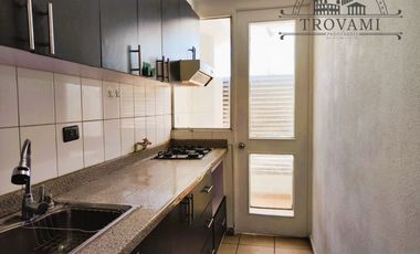 Venta lindo, luminoso y bien conservado departamento en 3er piso, 3 hab,2 baños