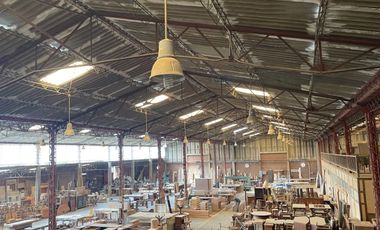 Bodega Vendo 11.500 m2, Con una área construida de 3.970 m2, $11.980 Millones