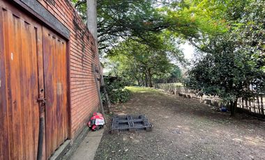 Bodega Vendo 11.500 m2, Con una área construida de 3.970 m2, $11.980 Millones