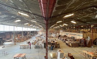 Bodega Vendo 11.500 m2, Con una área construida de 3.970 m2, $11.980 Millones