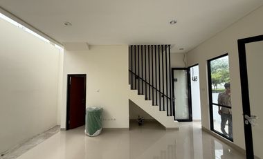 FreePPN Ruko 3 Lantai Lokasi Emas di Prima Harapan Regency, Selangkah dari Summarecon Bekasi
