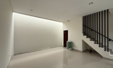 FreePPN Ruko 3 Lantai Lokasi Emas di Prima Harapan Regency, Selangkah dari Summarecon Bekasi