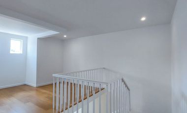 2 Storey House and Lot for Sale in Promenade, Sta.Rosa Laguna