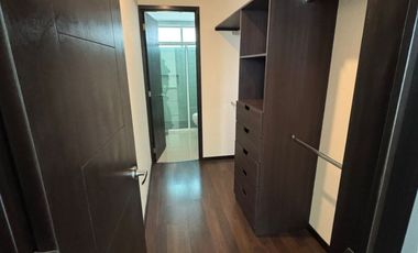 DEPARTAMENTO EN VENTA EN ZONA CRUZ DEL SUR EXCELENTE UBICACIÓN