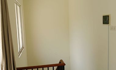 Disewakan Cepat Rumah 2 Lt di Cluster Samata Kota Harapan Indah, Bekasi