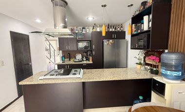 HERMOSA CASA EN VILLAS DE SAN ISIDRO  ZAPOPAN