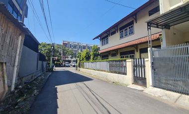 Rumah Tinggal strategis Berlokasi Di Tengah Kota, Bisa Untuk Usaha, Di Kembar, BKR, Bandung