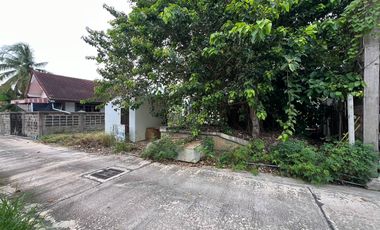 Rare find! Prime land perfect for investment or building a vacation home. Land for sale in Hua Hin Soi 18/1 — only 15 meters from the main road.