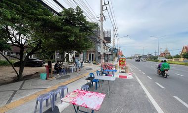 Rare find! Prime land perfect for investment or building a vacation home. Land for sale in Hua Hin Soi 18/1 — only 15 meters from the main road.