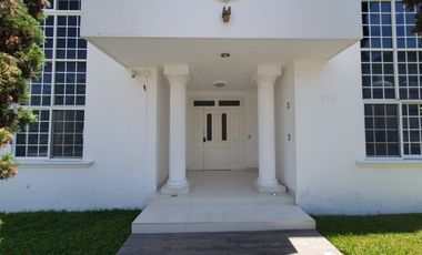 Residencia en Venta Fraccionamiento Las Brisas