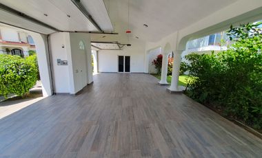 Residencia en Venta Fraccionamiento Las Brisas