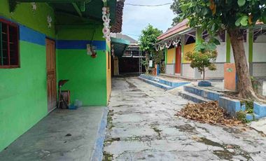 Disewakan ruang Usaha strategis pinggir jalan raya Cocok untuk Usaha Atau Kantor