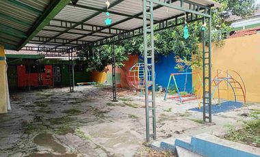 Disewakan ruang Usaha strategis pinggir jalan raya Cocok untuk Usaha Atau Kantor